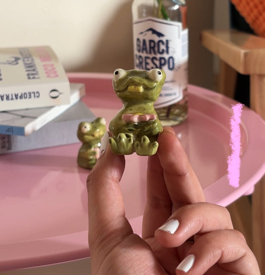 Froggy Figurine